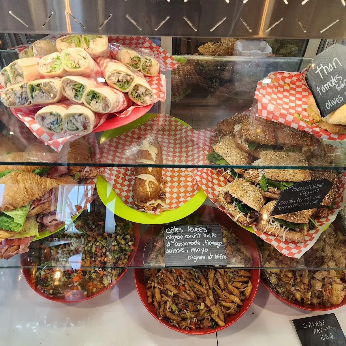 Food & drink, Mangeons Maison Plats Cuisinés-Comptoir-Traiteur