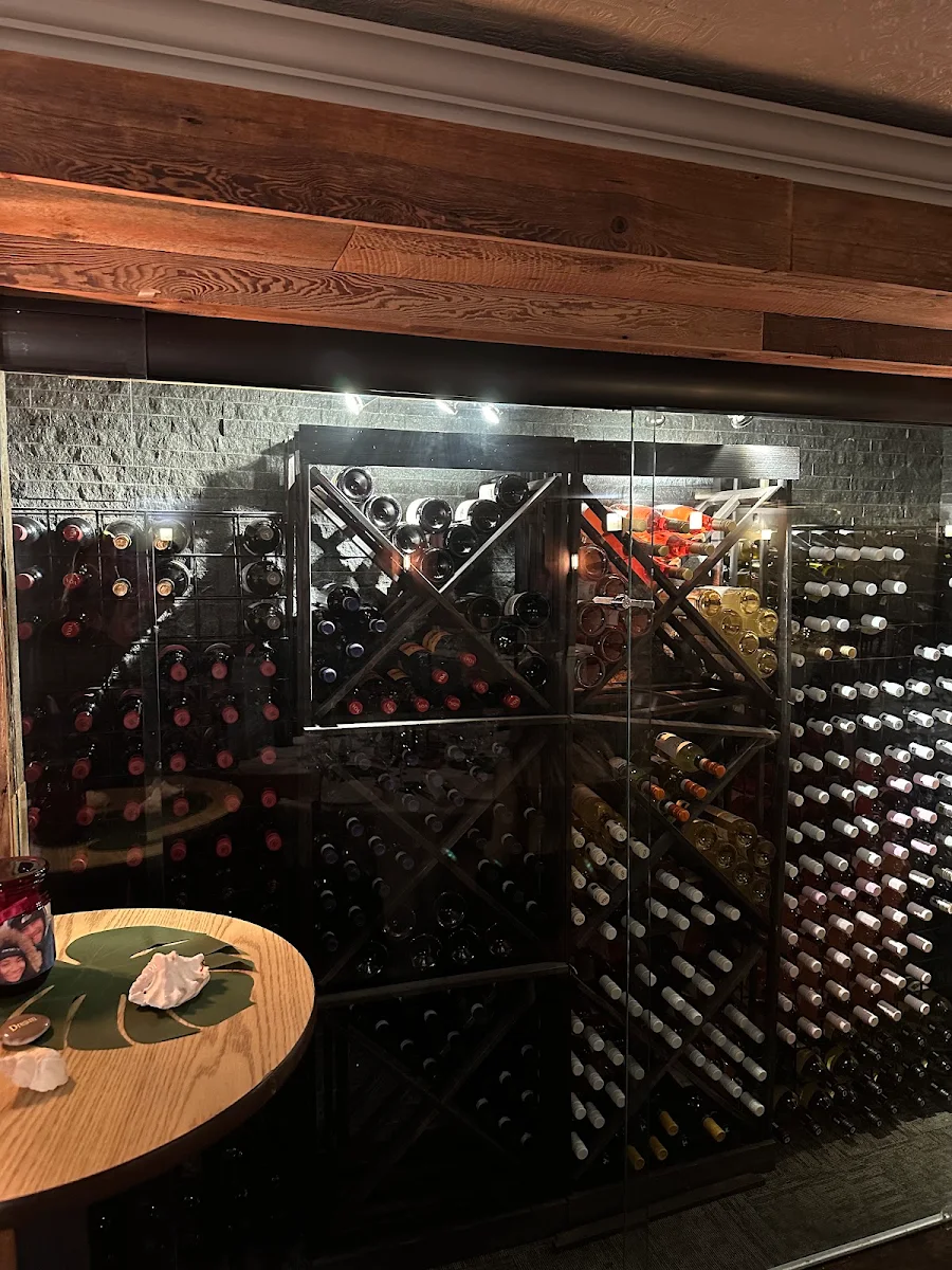 Vibe, Johnny Rocco's Italian Grill