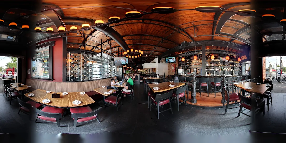Vibe, Johnny Rocco's Italian Grill