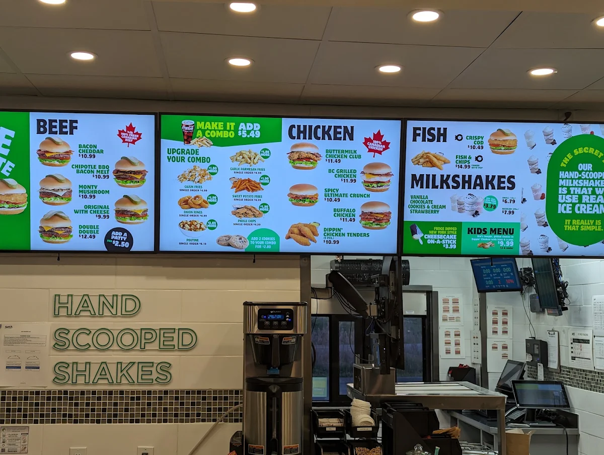 Menu, Triple O’s Burger