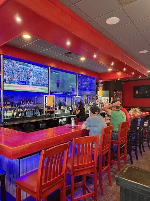 Vibe, St. Louis Bar & Grill