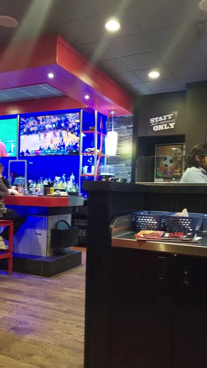 Vibe, St. Louis Bar & Grill