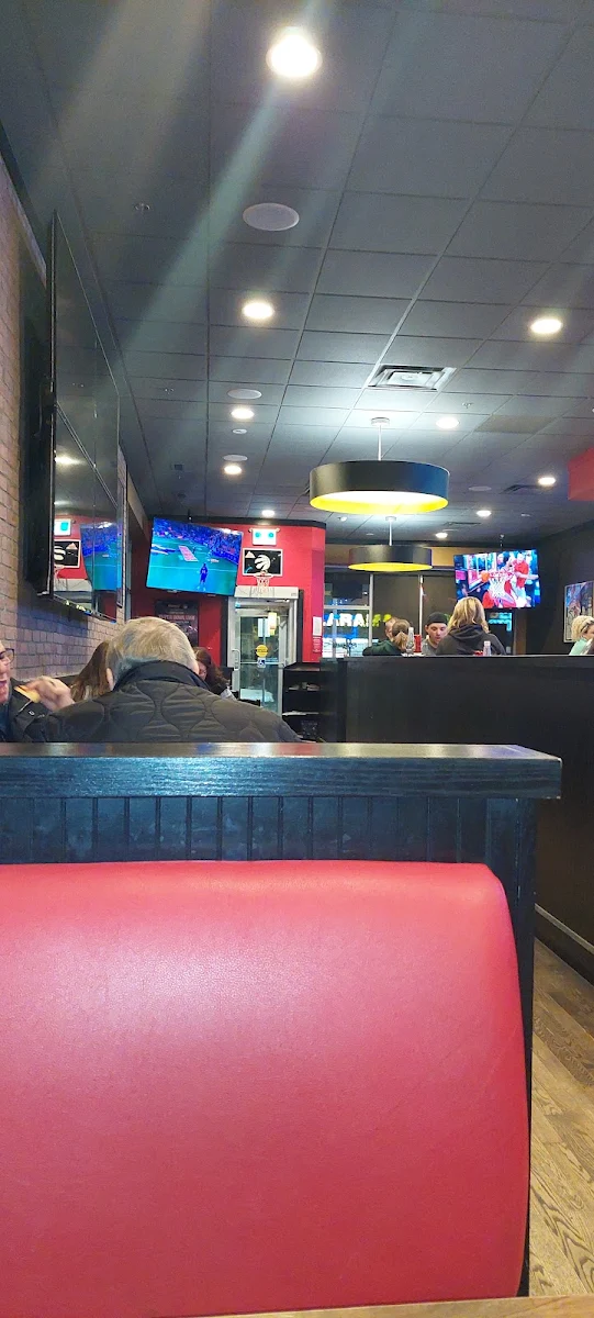 Vibe, St. Louis Bar & Grill