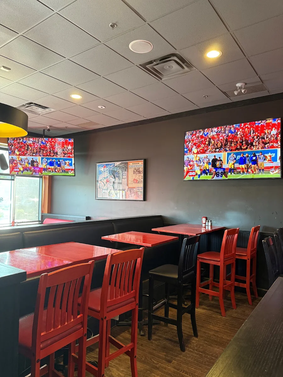 Vibe, St. Louis Bar & Grill
