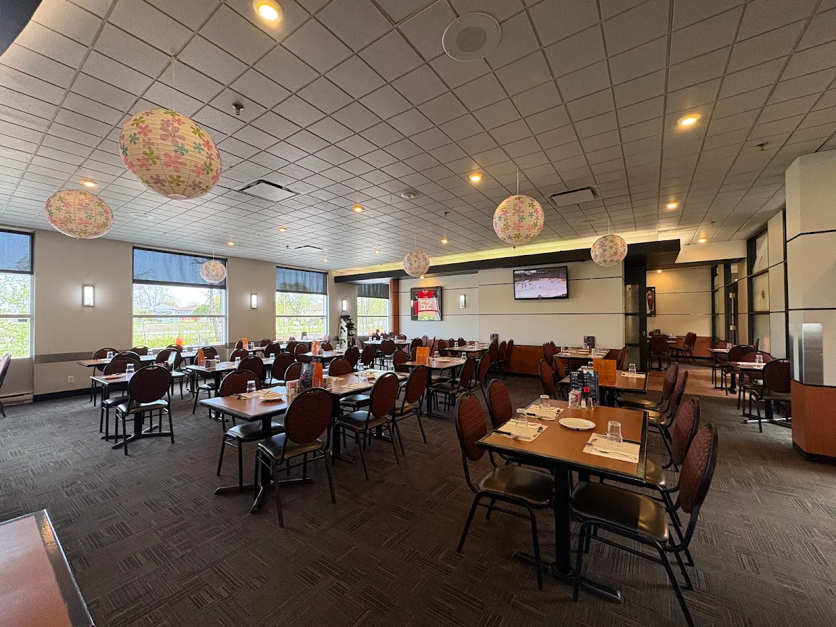 Vibe, Restaurant Tomas Tam Inc