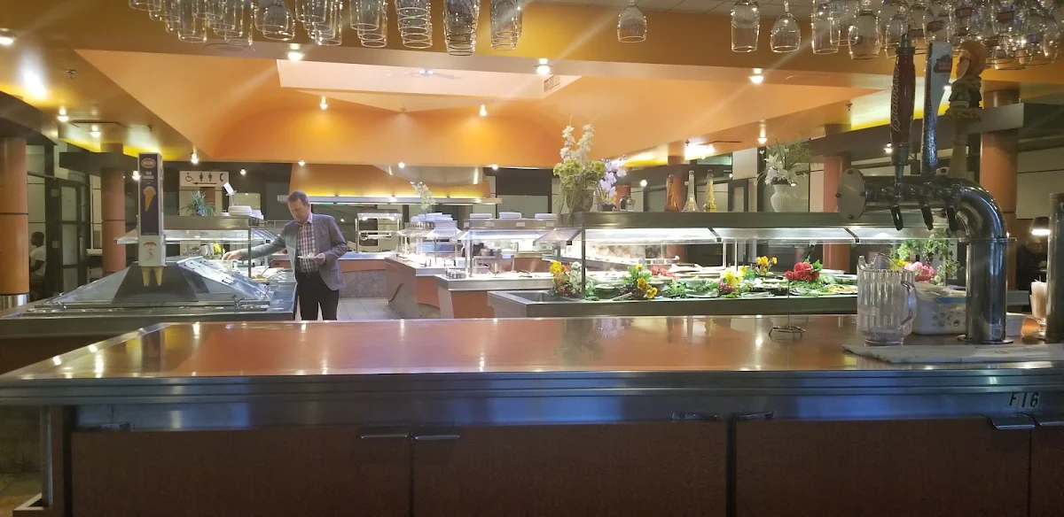 Vibe, Restaurant Tomas Tam Inc