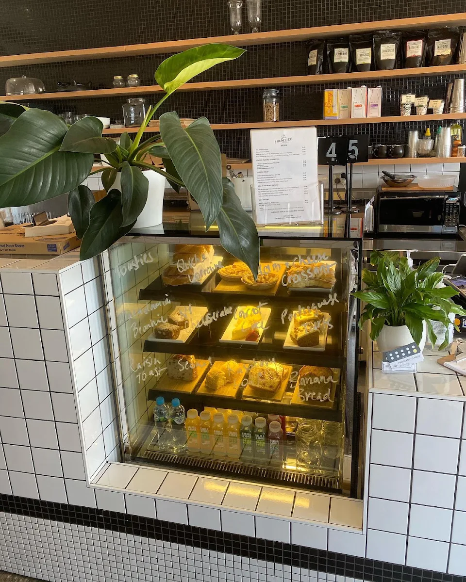 Vibe, Frontier Coffee House