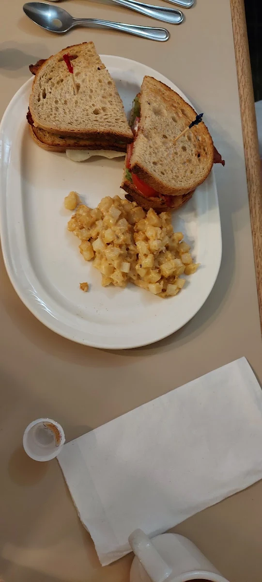 Food & drink, Miss Ingersoll Restaurant