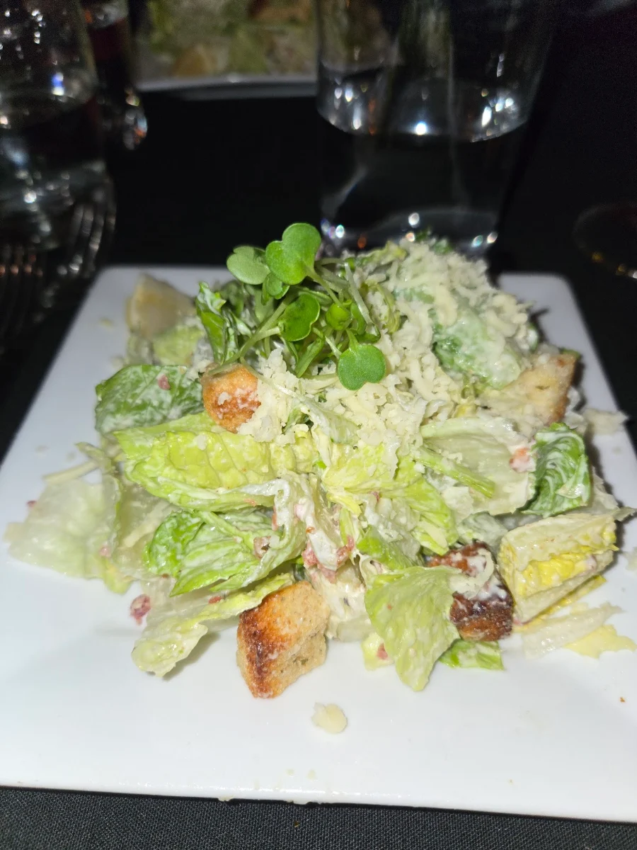 Food & drink, Cabaret M