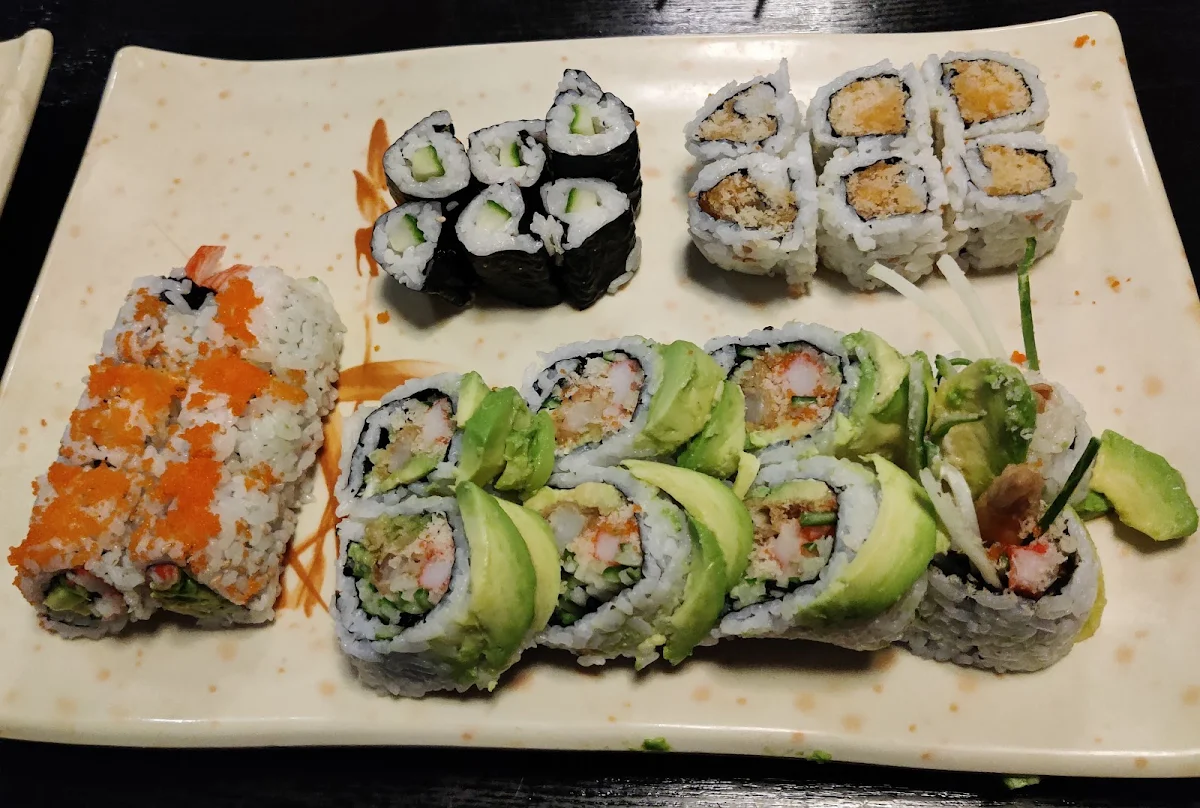 Food & drink, G&V Sushi