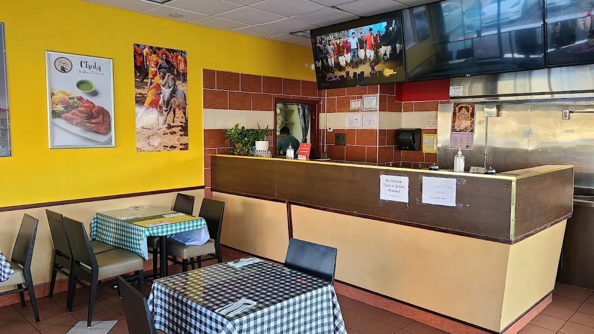 Vibe, Chola Indian Cuisine