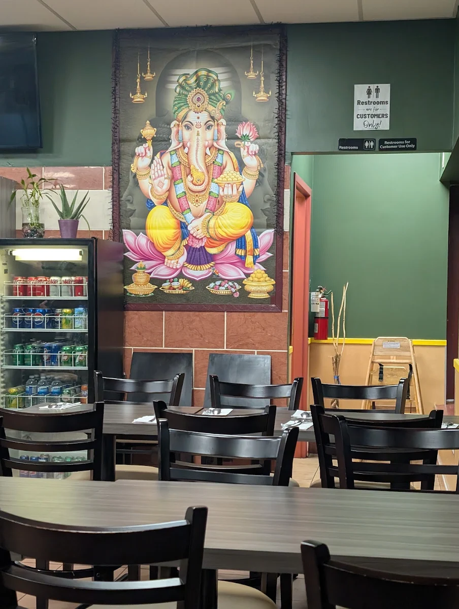 Vibe, Chola Indian Cuisine