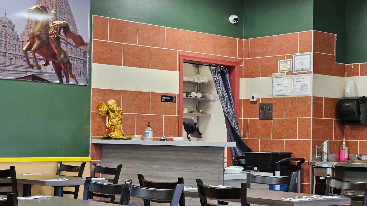 Vibe, Chola Indian Cuisine