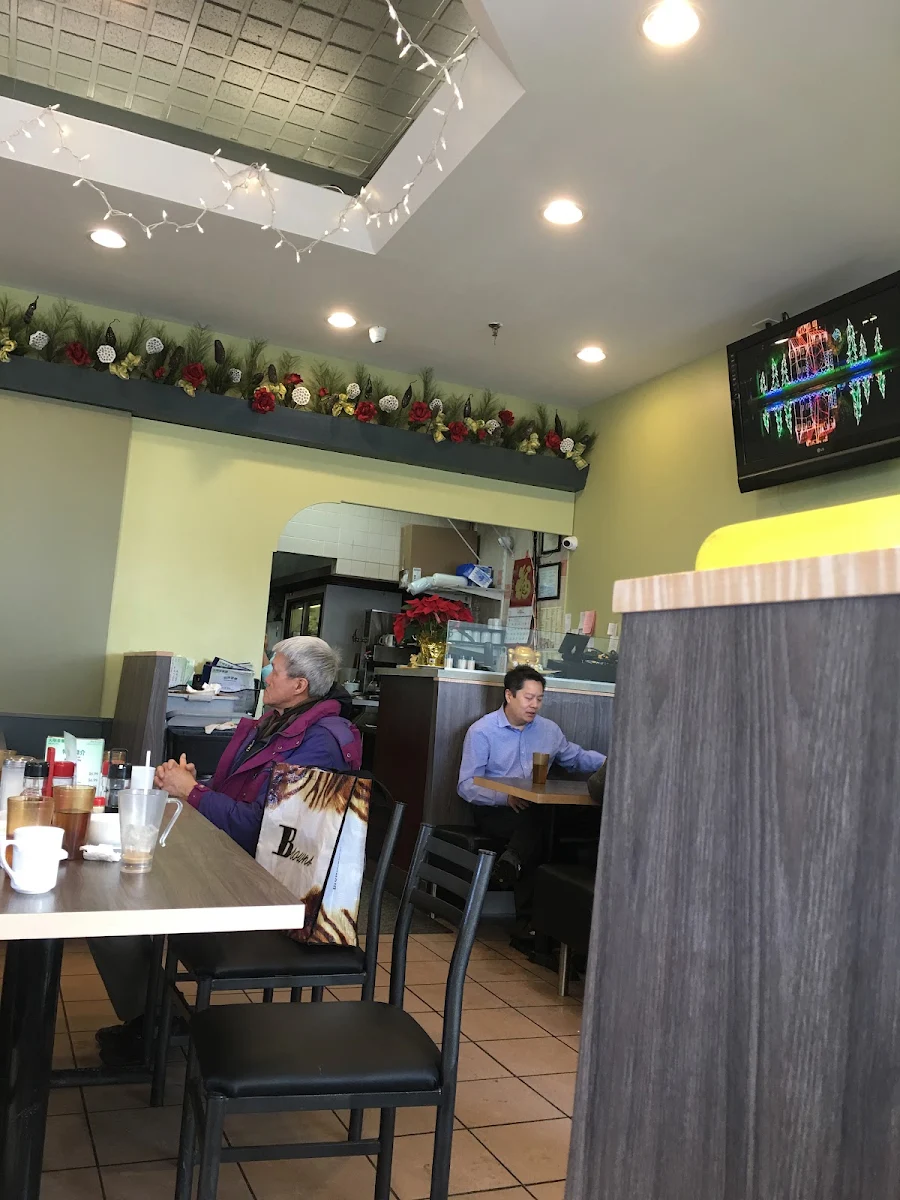 Vibe, 大明茶餐廳 Ming's Restaurant
