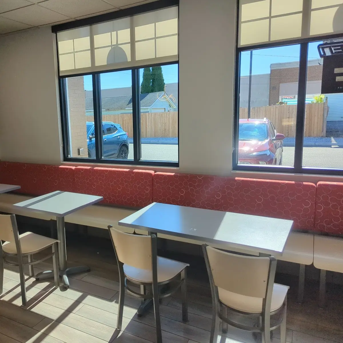 Vibe, Dairy Queen Grill & Chill