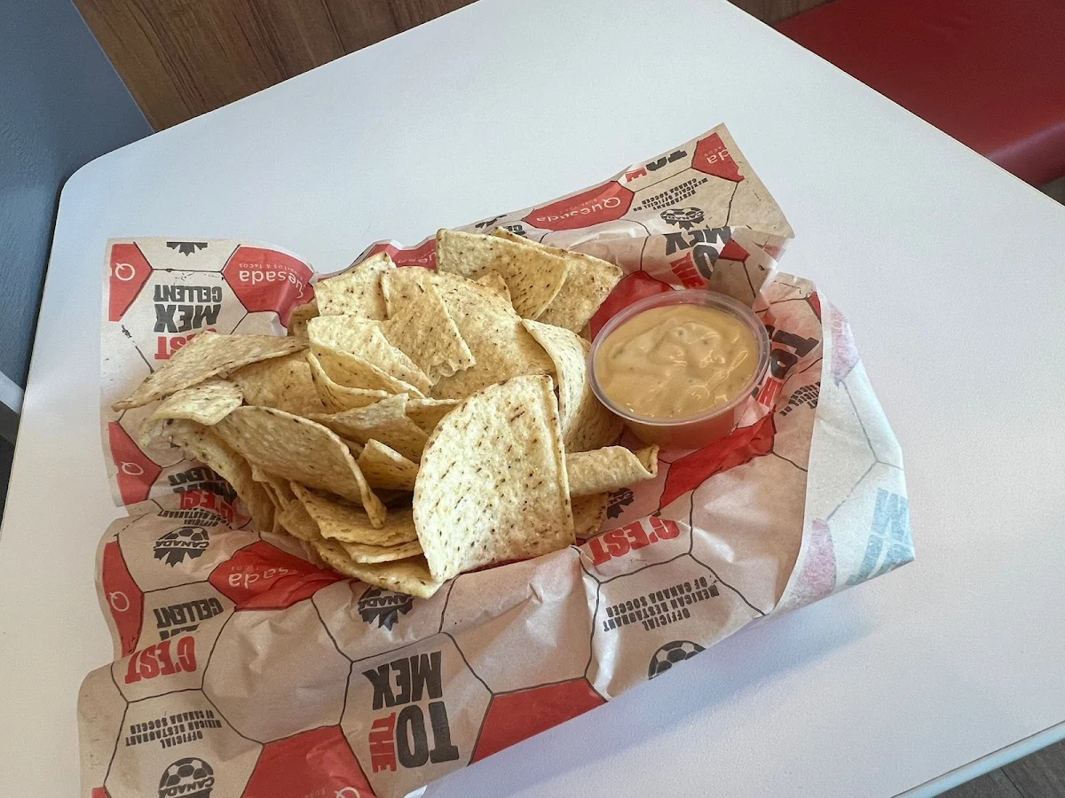 Food & drink, Quesada Burritos & Tacos