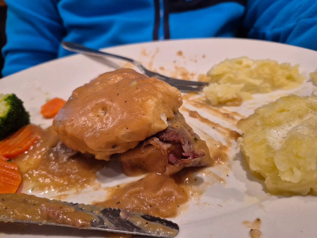 Food & drink, Russell Restaurant