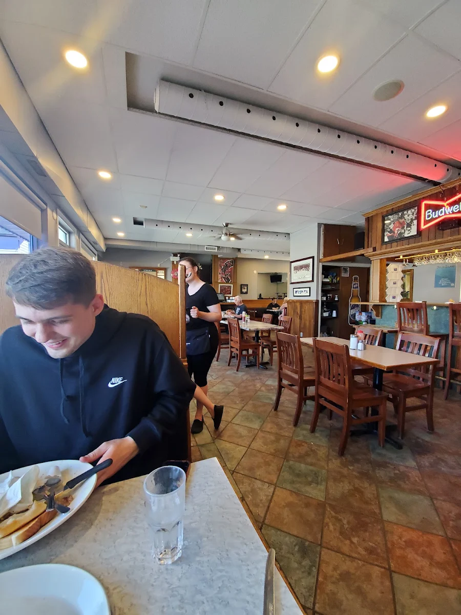 Vibe, Russell Restaurant