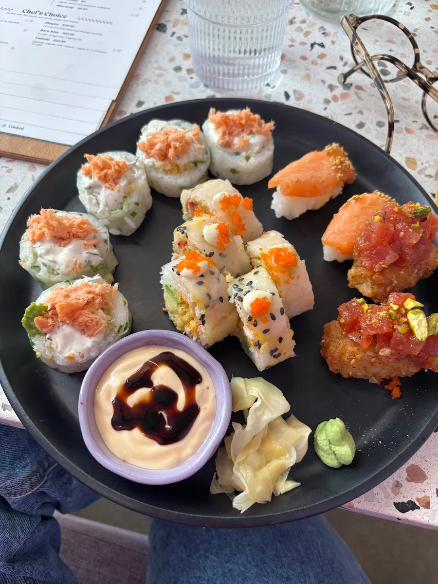 Food & drink, Sushi Taxi - Chicoutimi