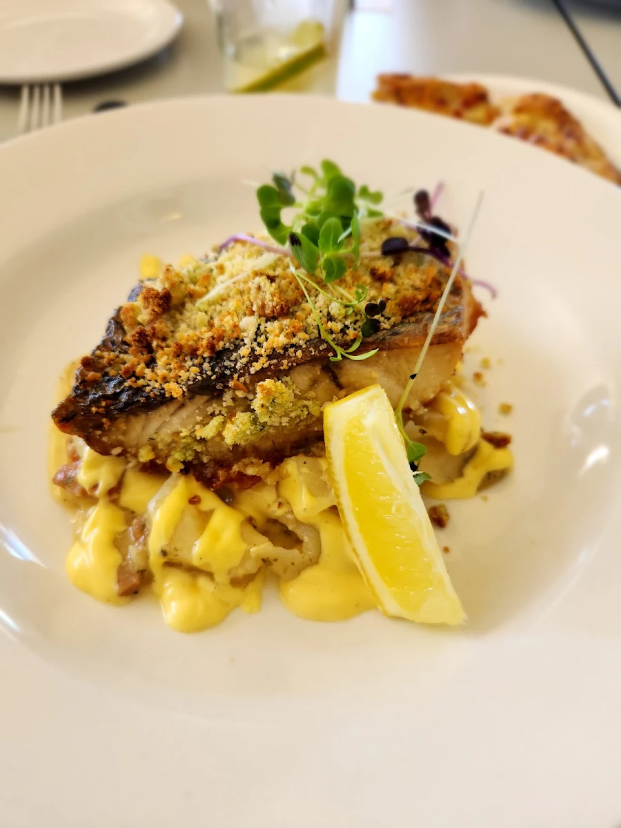 Food & drink, Maroochy Bridge Hotel