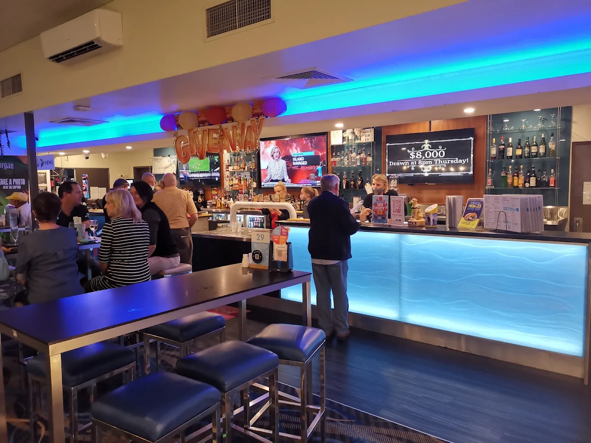 Vibe, Maroochy Bridge Hotel