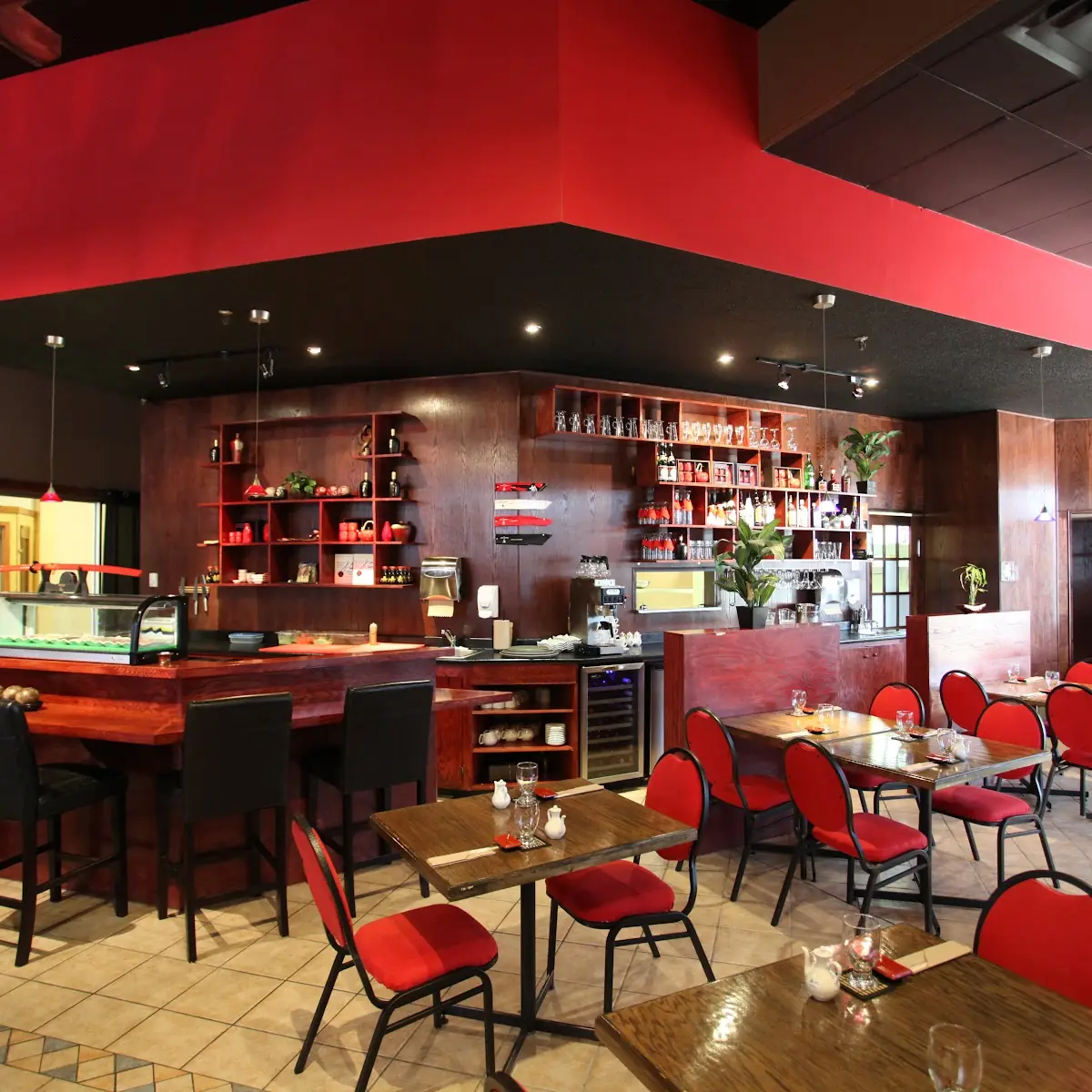 Vibe, Sushi World Restaurant