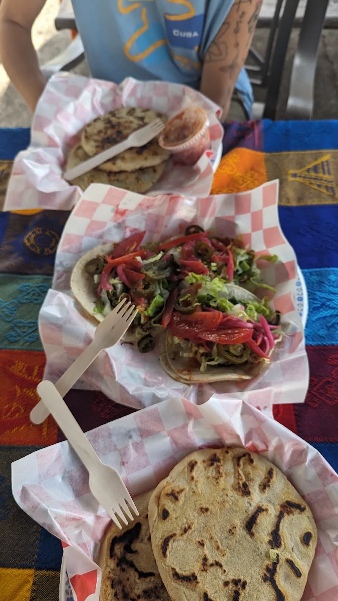 Food & drink photo 2