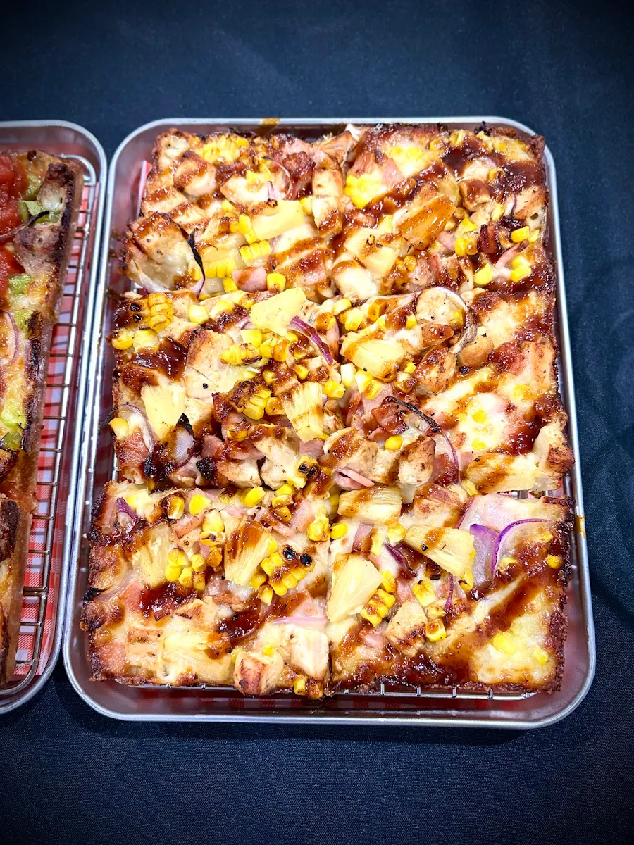 Food & drink, Lukey D's Detroit Style Pizza