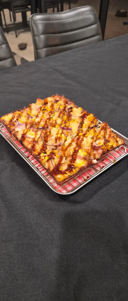Food & drink, Lukey D's Detroit Style Pizza