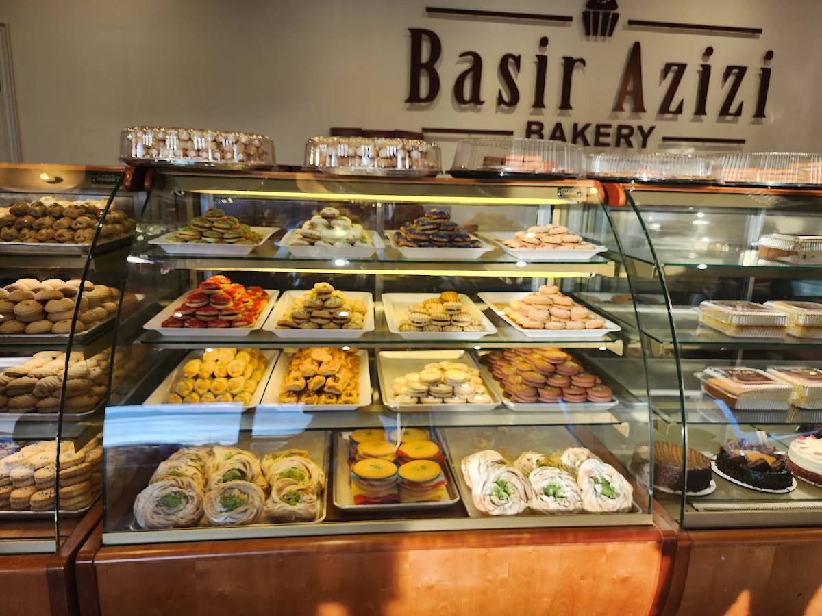 Vibe, Basir Azizi Bakery