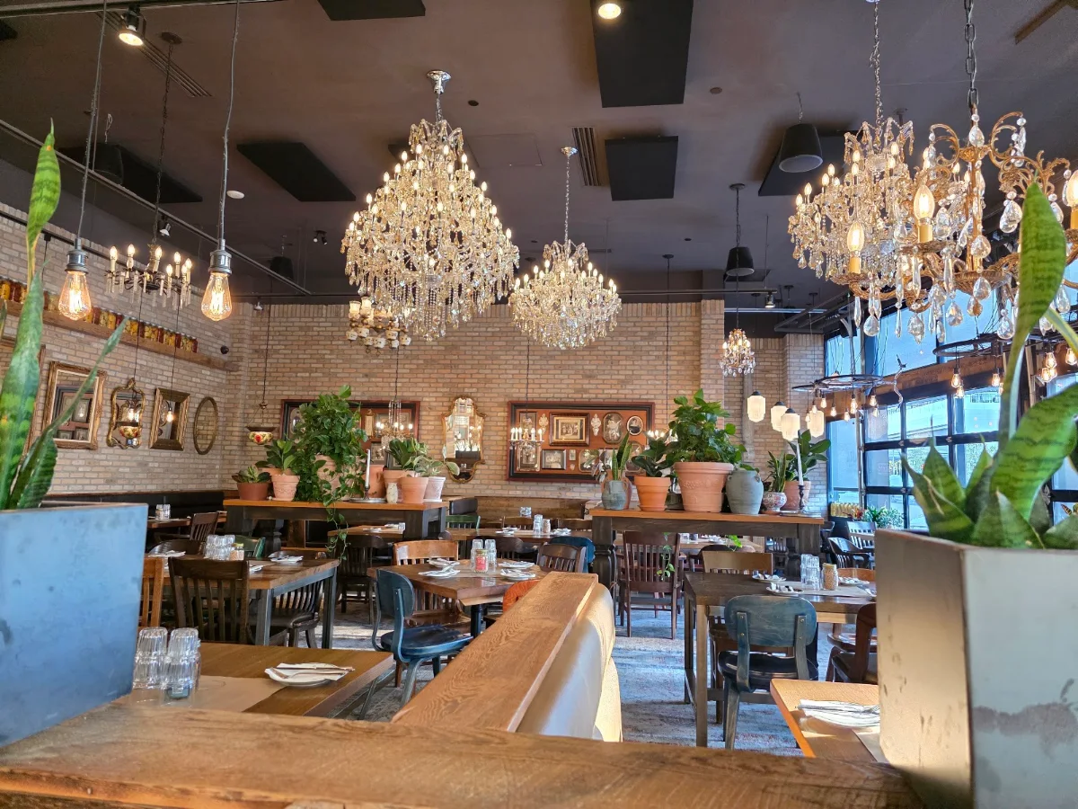 Vibe, Scaddabush Italian Kitchen & Bar Don Mills
