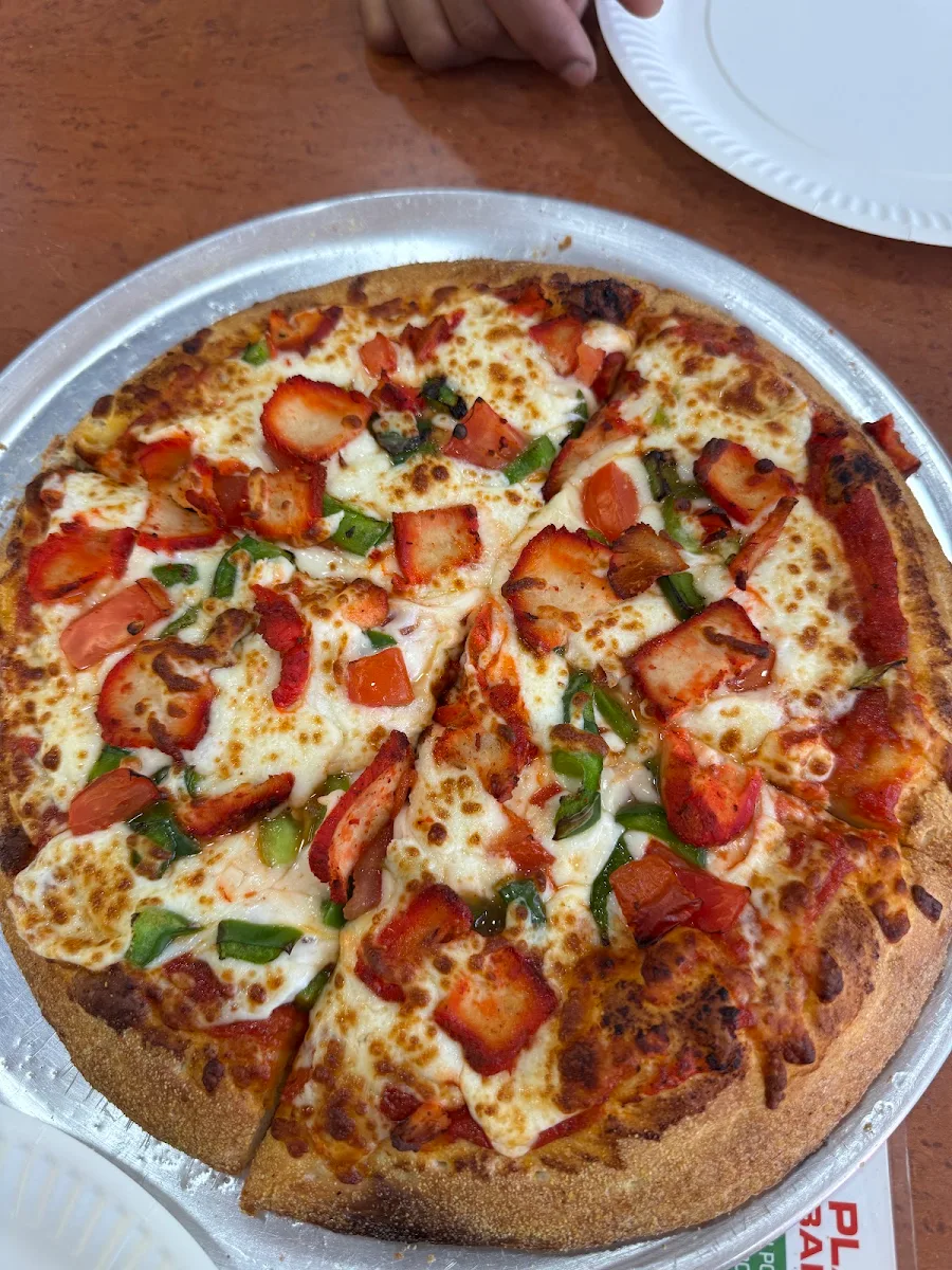Food & drink, Pizza Saint Laurent (Halal)