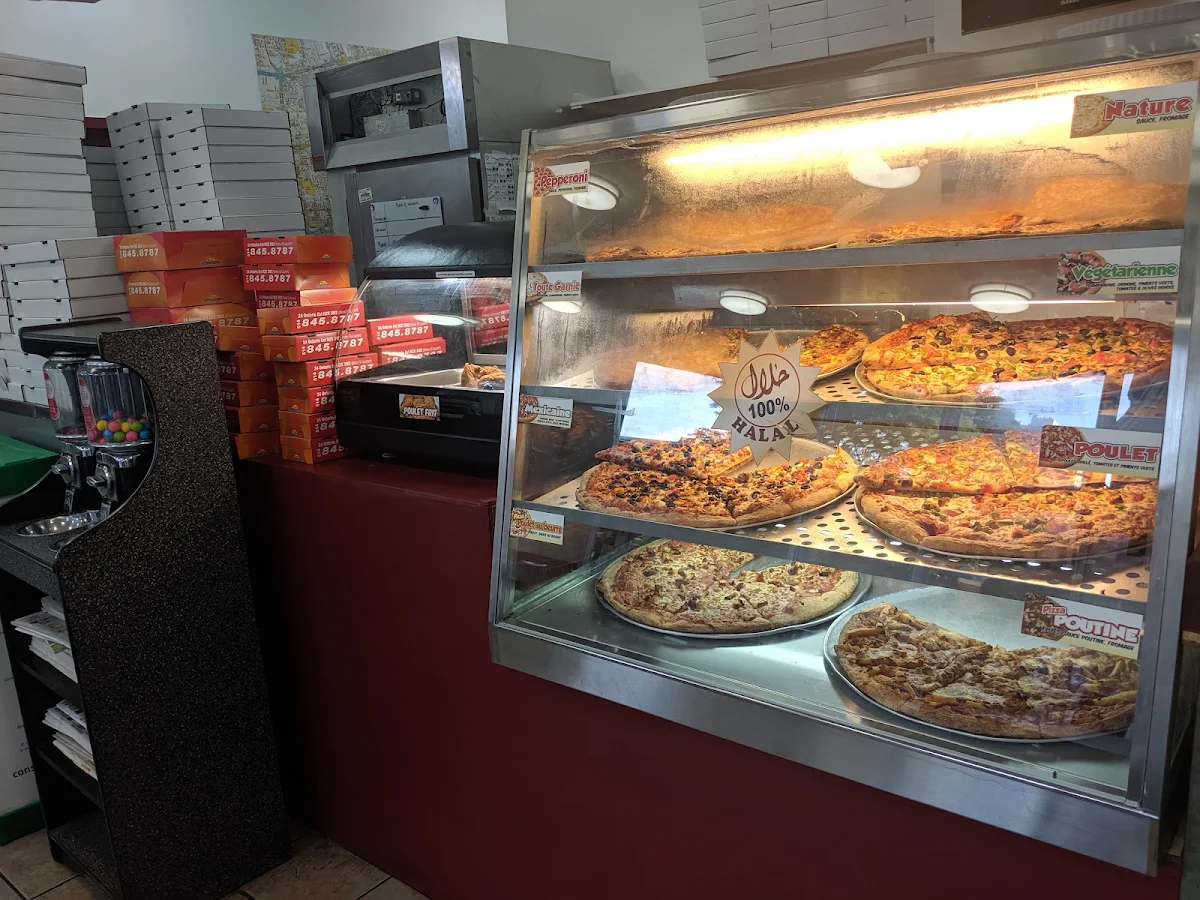 Vibe, Pizza Saint Laurent (Halal)