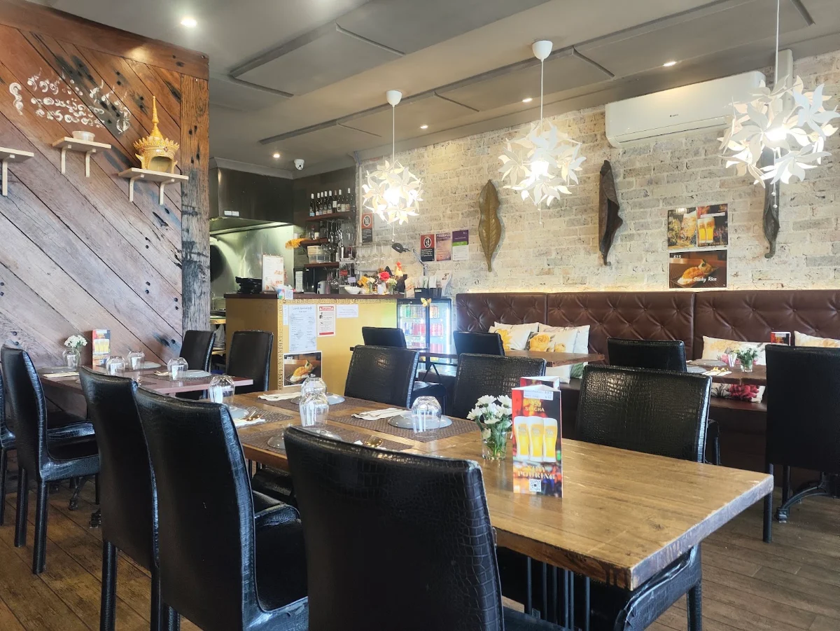 Vibe, Aura Thai Restaurant (Narrabeen)