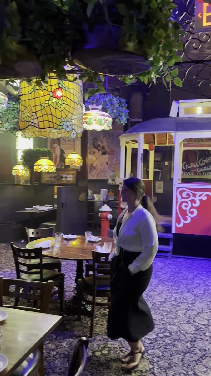 Food & drink, The Old Spaghetti Factory