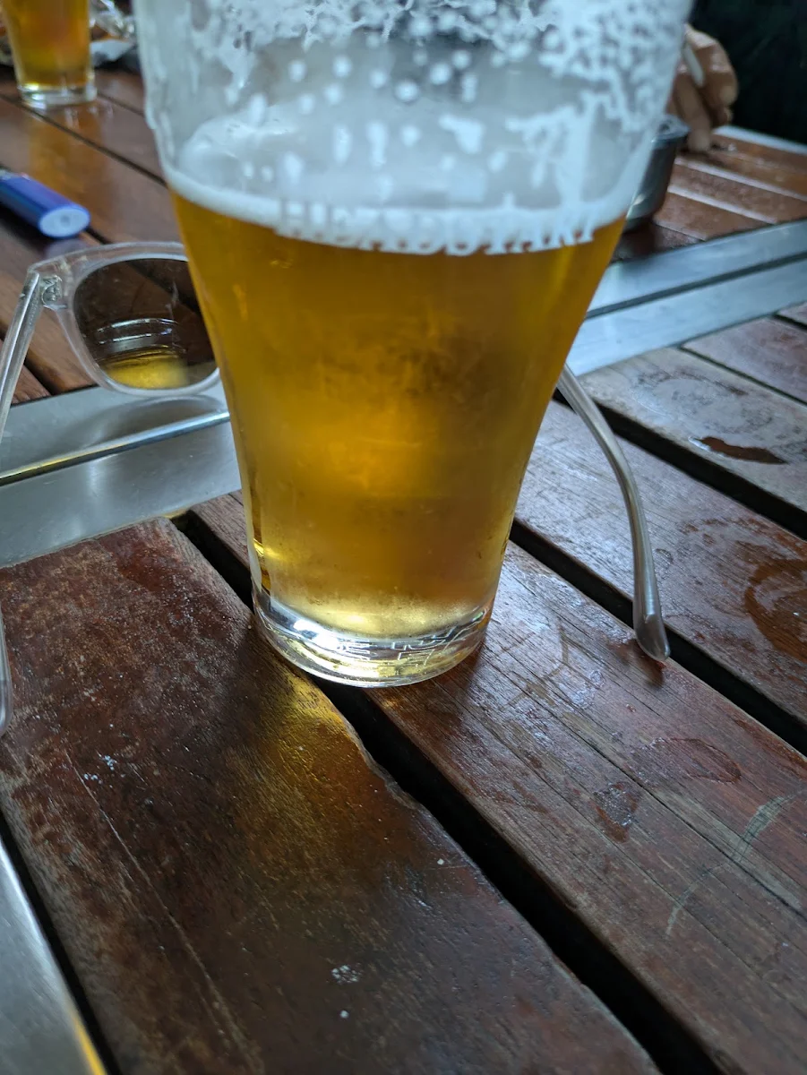 Food & drink, Beretta's Langwarrin Hotel