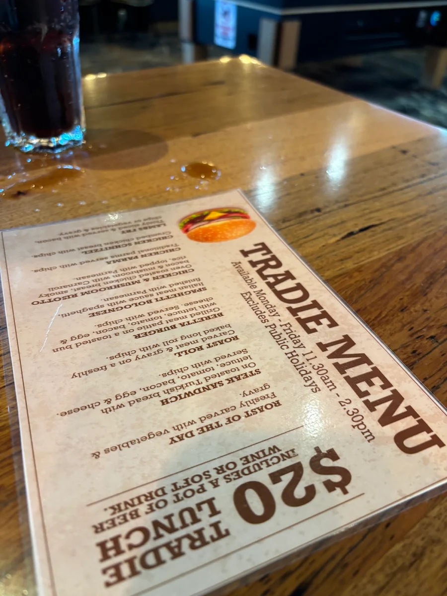Menu, Beretta's Langwarrin Hotel