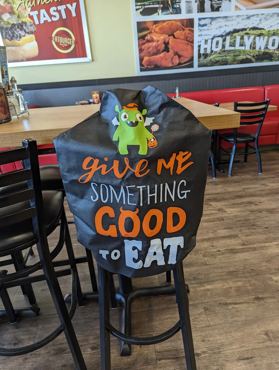 Vibe, Fatburger Medicine Hat