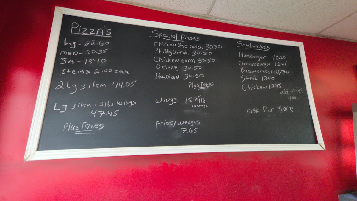 Menu, Gus's Pizza