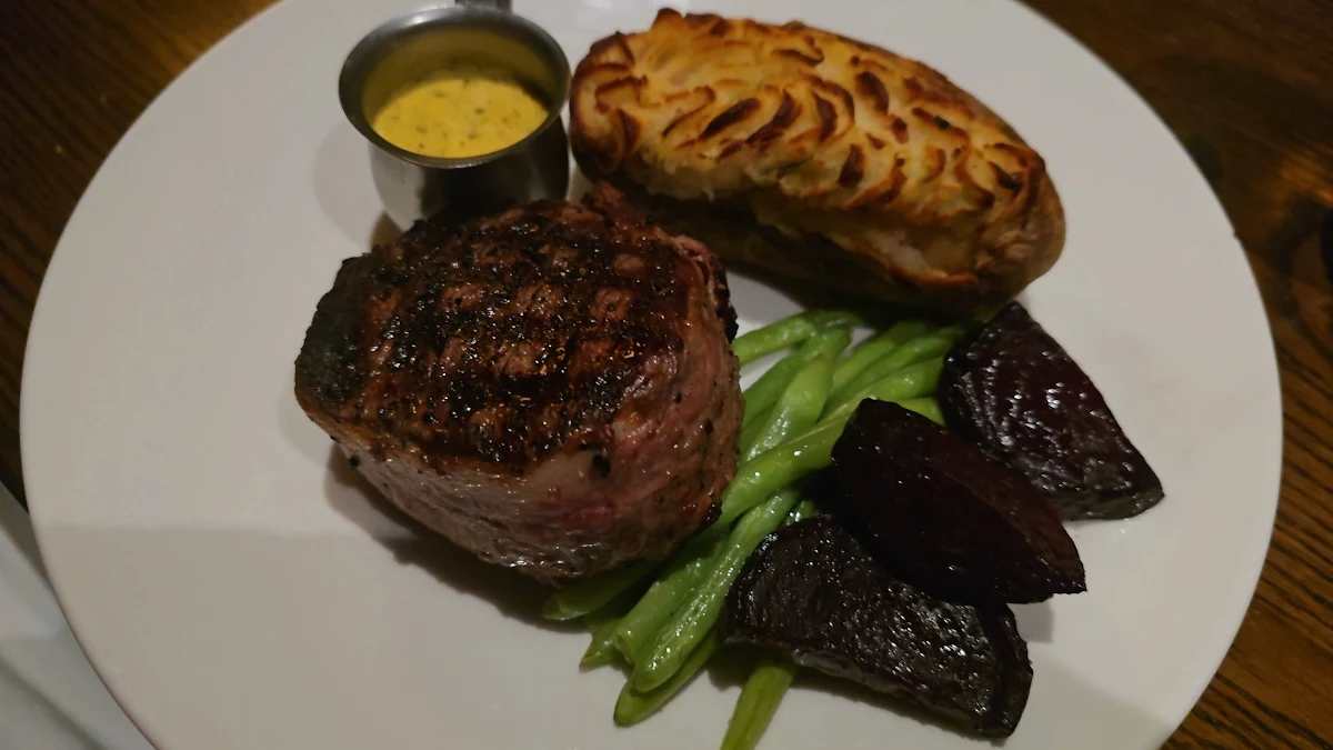 Food & drink, The Keg Steakhouse + Bar - Windsor Devonshire
