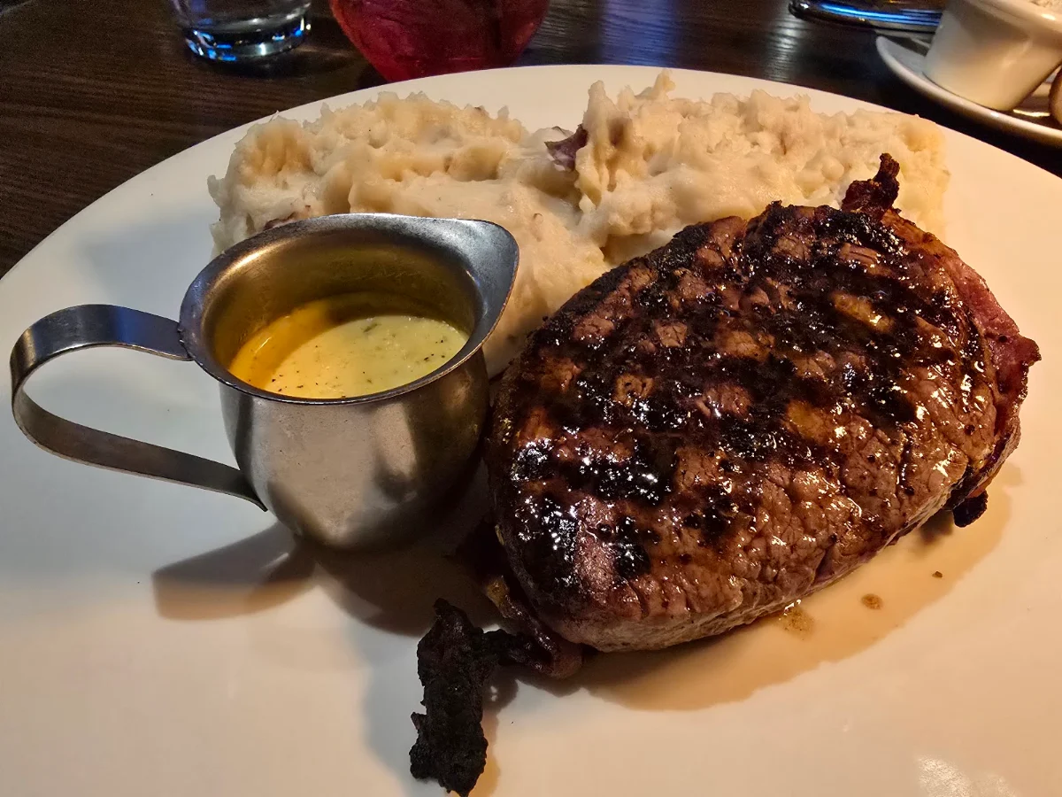 Food & drink, The Keg Steakhouse + Bar - Windsor Devonshire