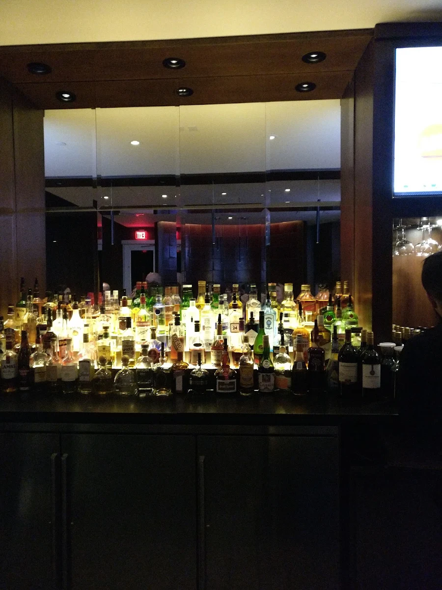 Vibe, The Keg Steakhouse + Bar - Windsor Devonshire