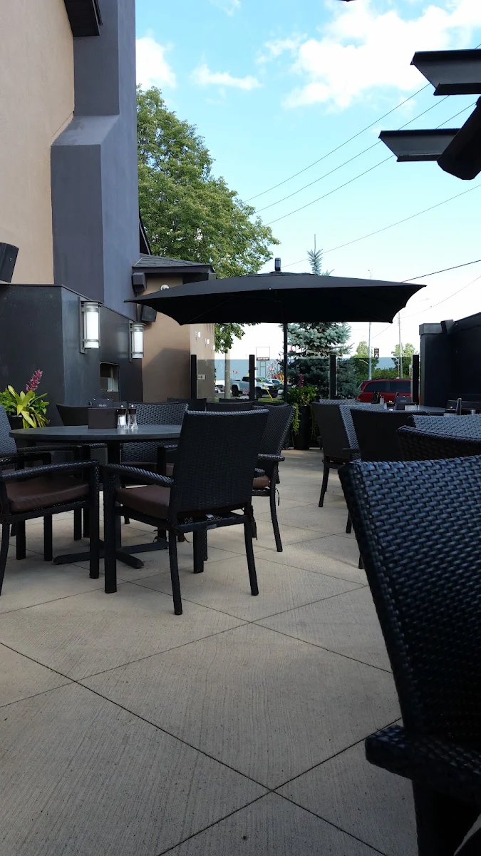 Vibe, The Keg Steakhouse + Bar - Windsor Devonshire