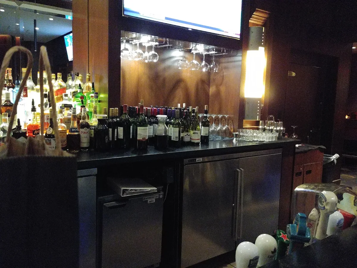 Vibe, The Keg Steakhouse + Bar - Windsor Devonshire
