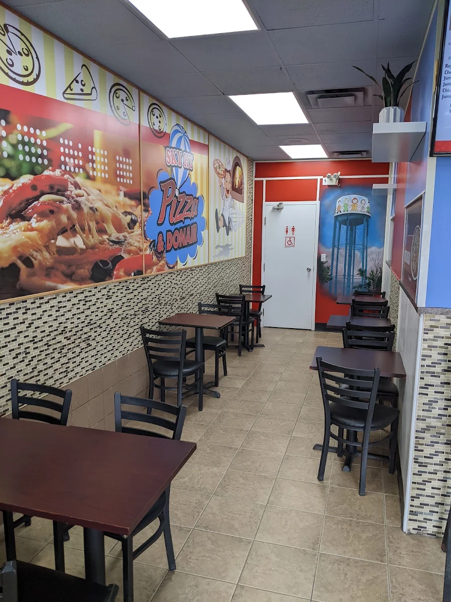 Vibe, SkyHy Pizza & Donair