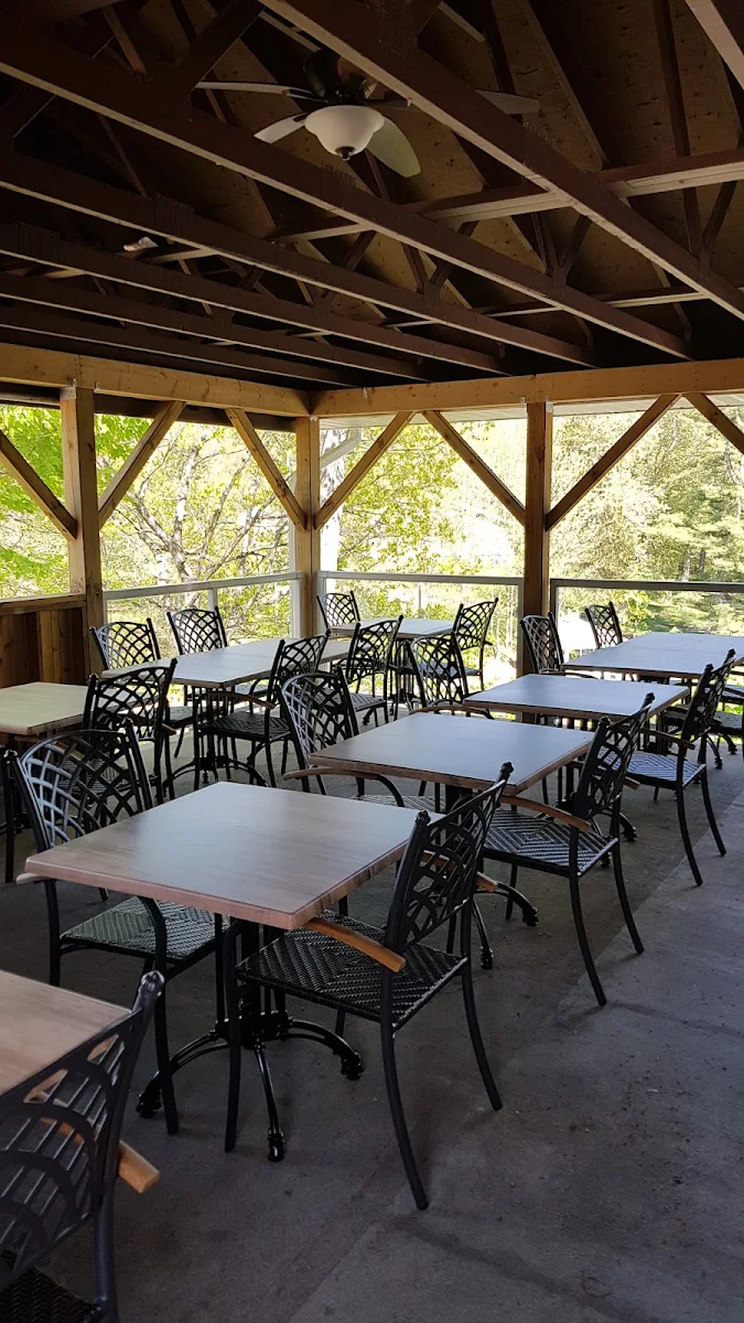 Vibe, Portside Fusion Restaurant