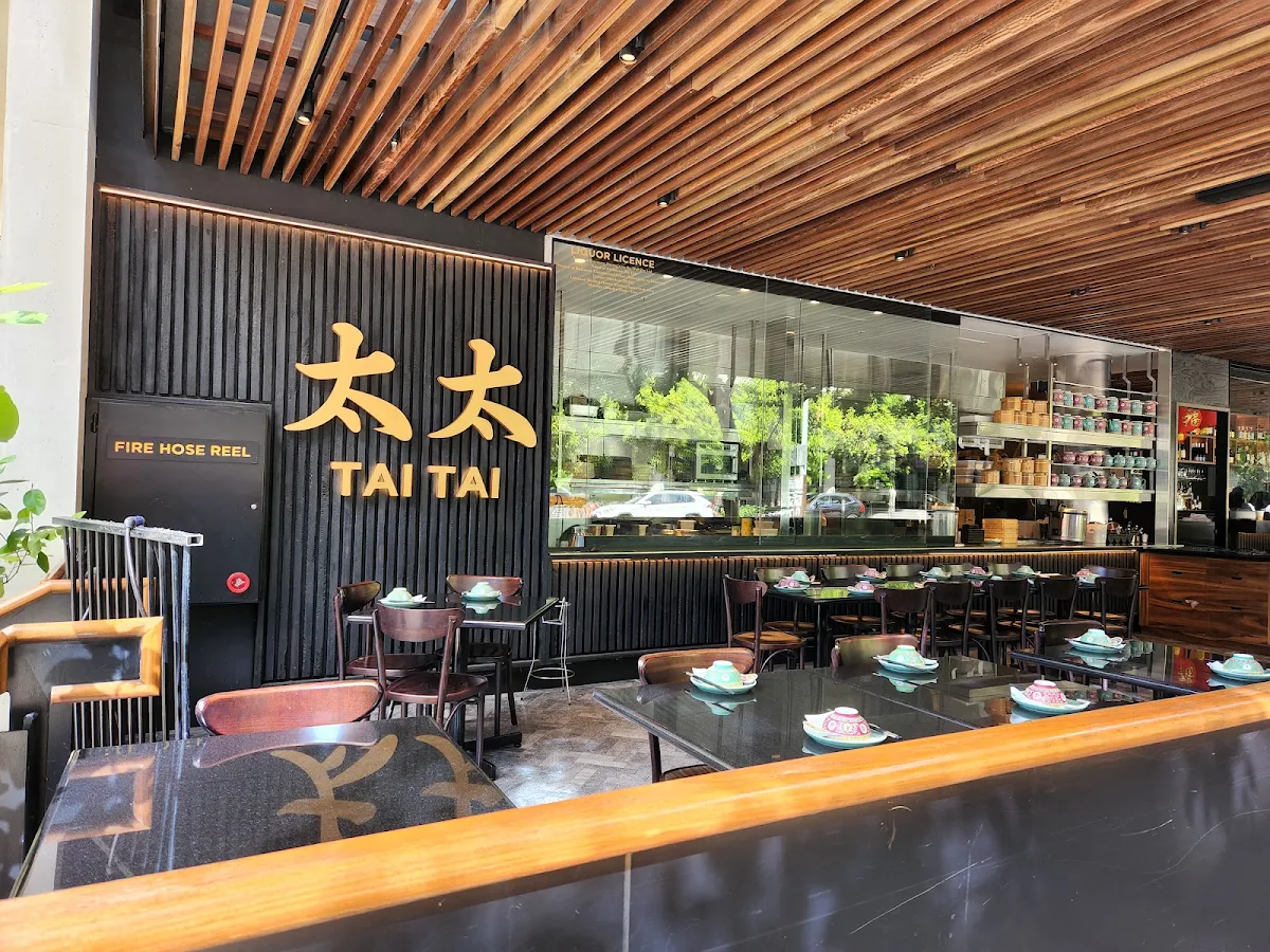 Vibe, Tai Tai