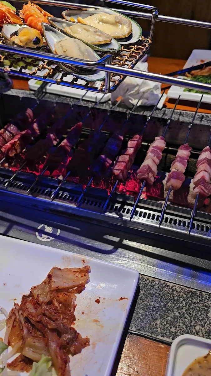 Food & drink, Discovery Fusion BBQ Buffet 炭所