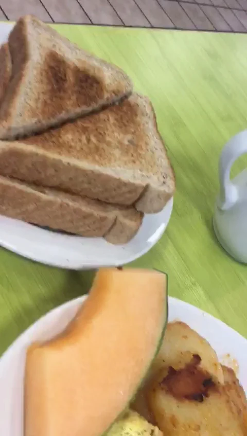 Food & drink, Sunnyside Grill