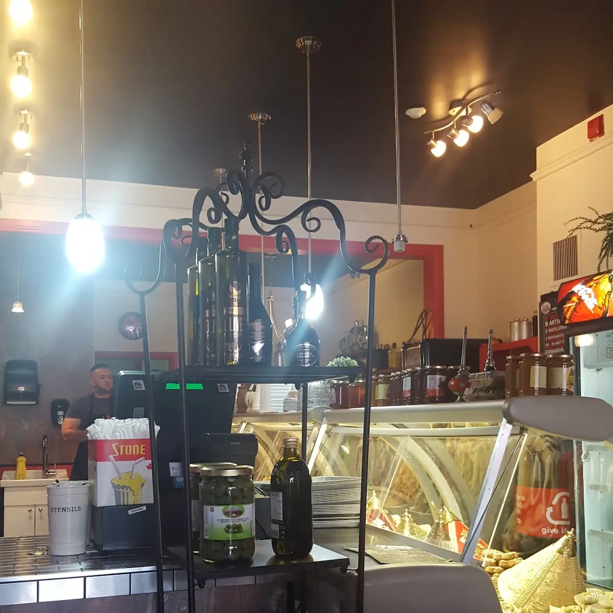 Vibe, Restaurant Libanais Shish Taouk